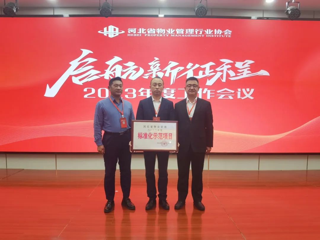 1704360592118169.jpg 4.jpg